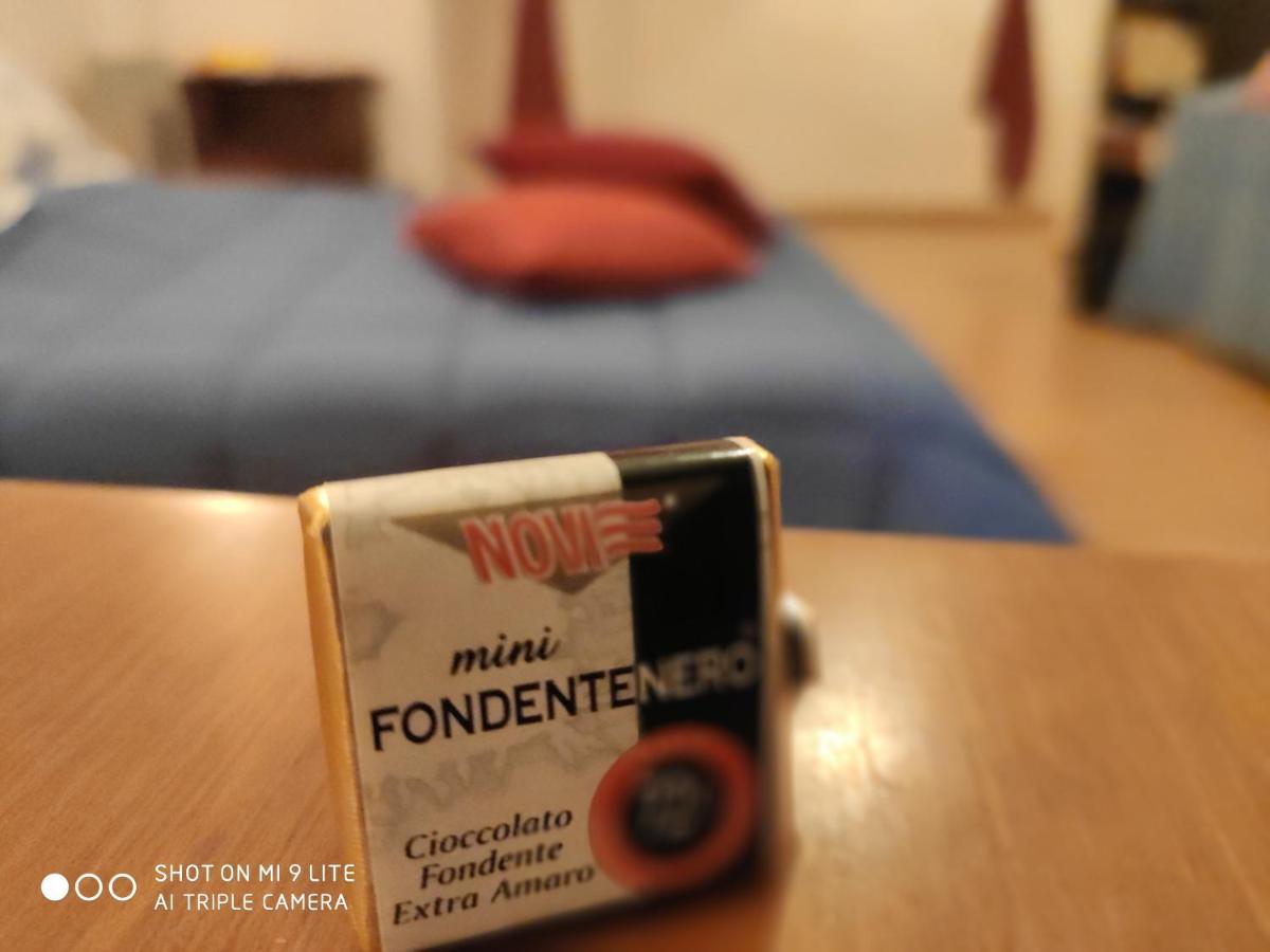 Ex Ostu Impero: vino, tartufo ed ospitalità La Morra Exterior foto