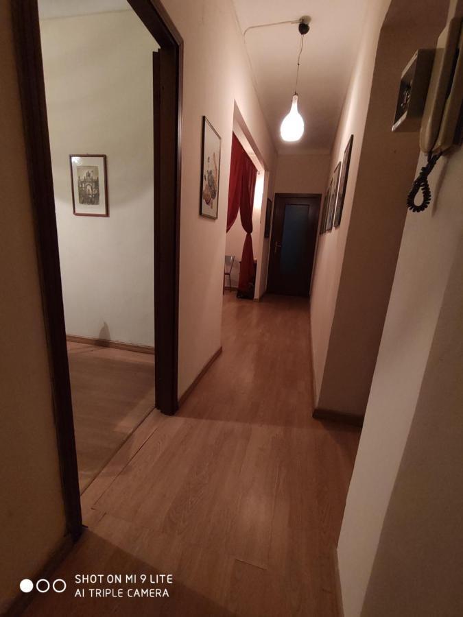 Ex Ostu Impero: vino, tartufo ed ospitalità La Morra Exterior foto